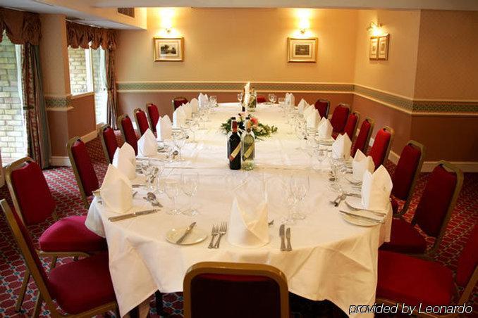 Potters Heron Hotel Romsey Restaurante foto